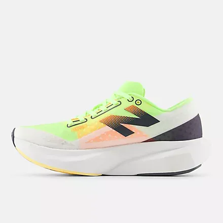 New Balance Men display picture 3