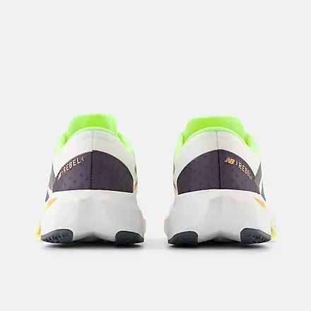 New Balance Men display picture 2